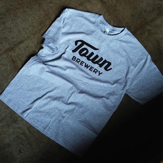 LOGO TEE